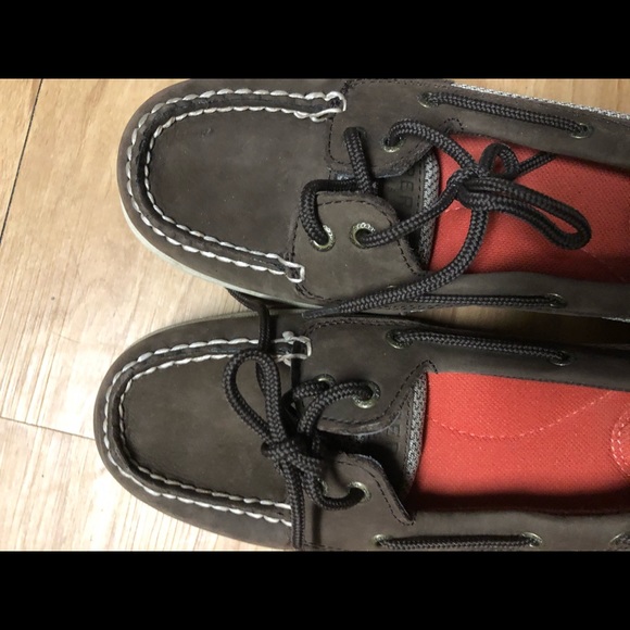 Chocolate brown Sperrys - Picture 5 of 6